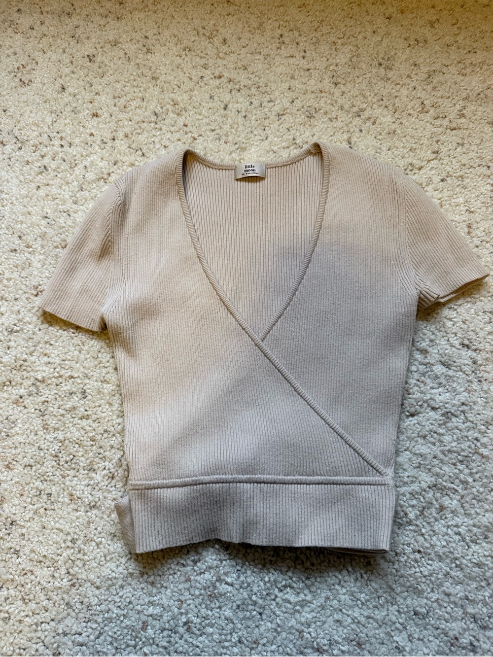 Little Moon Ribbed Scoop Neck Short Sleeve Top - Beige